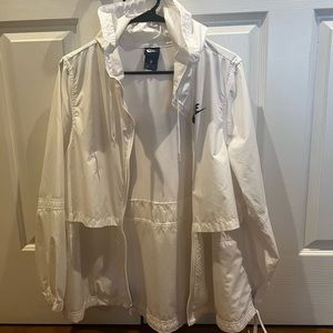 Nike Windbreaker Jacket Women’s